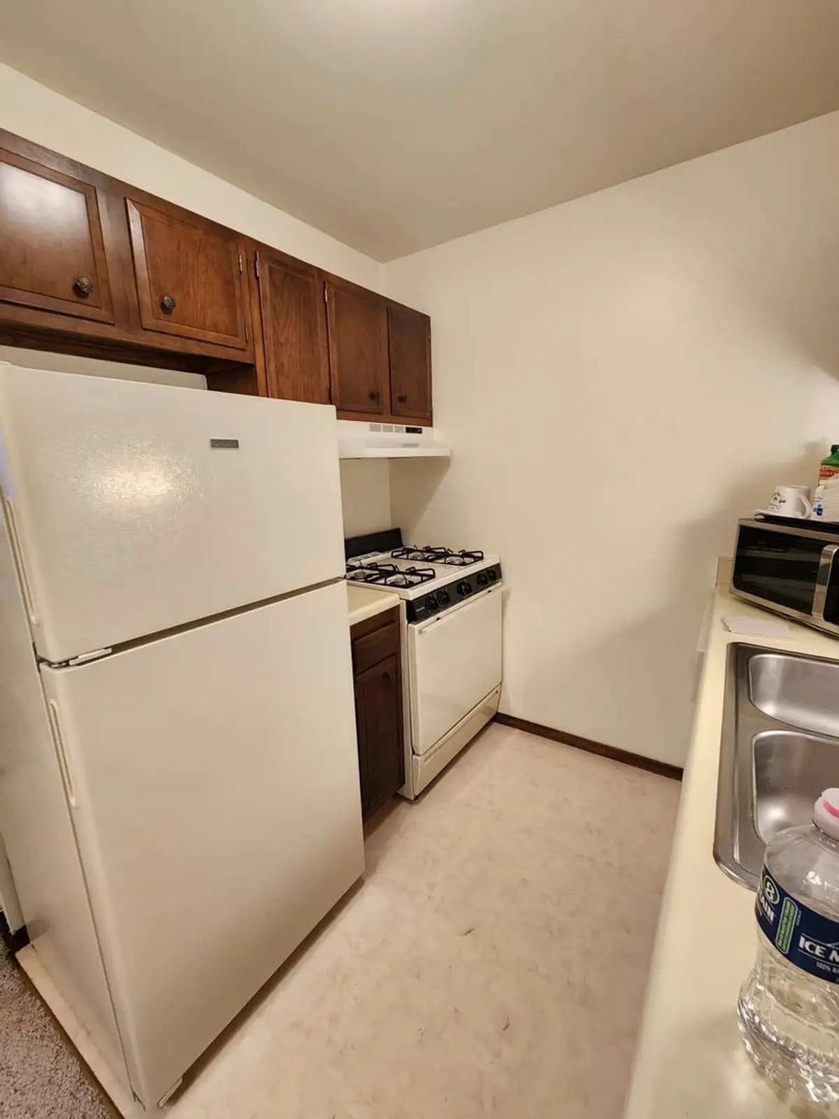 undefined apartments for rent - image - large.jpg - 0