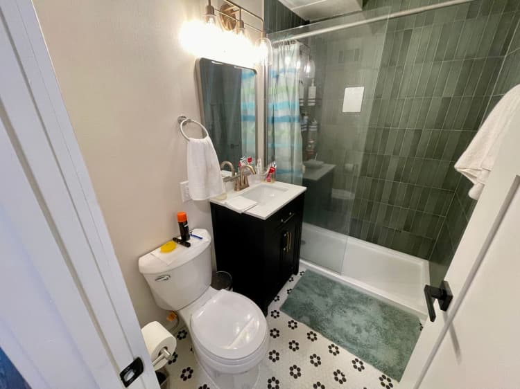 undefined apartments for rent - image - large (2).jpeg