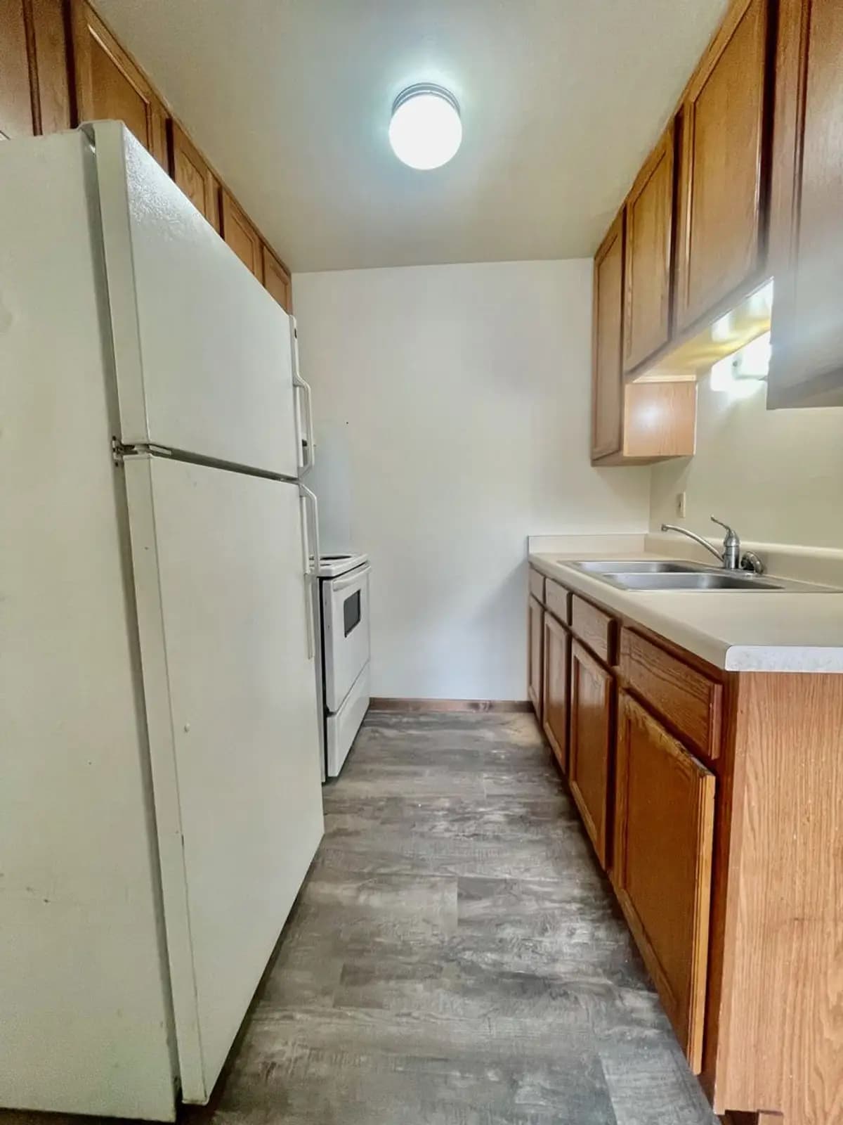 433 S. Hawley Rd - Apartment - 23