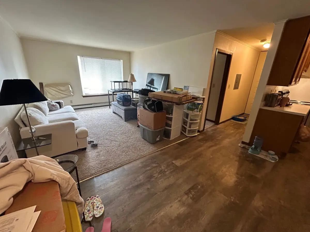 433 S. Hawley Rd - Apartment - 6