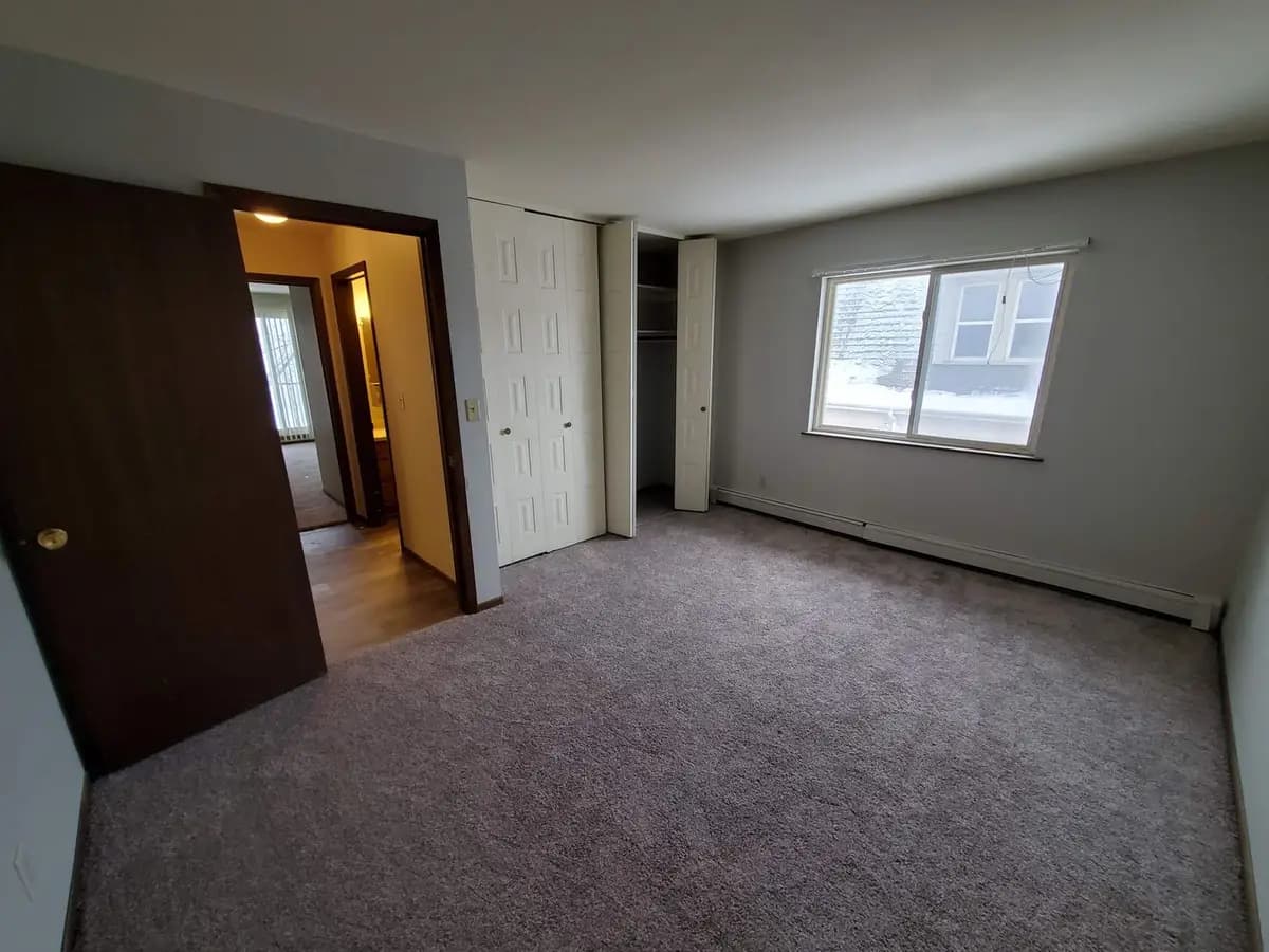 433 S. Hawley Rd - Apartment - 15