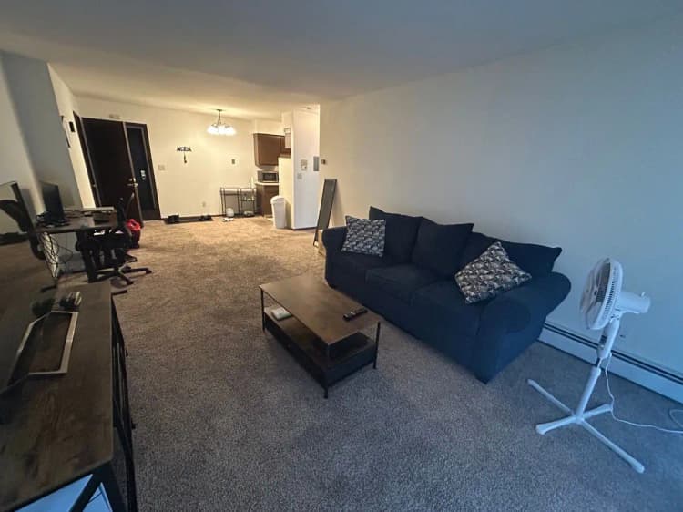 undefined apartments for rent - image - large (15).jpeg