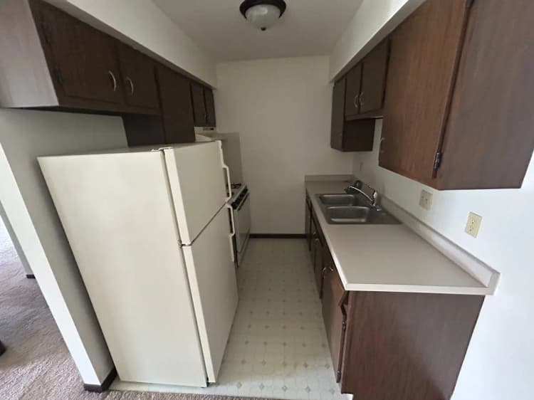 undefined apartments for rent - image - large (20).jpeg