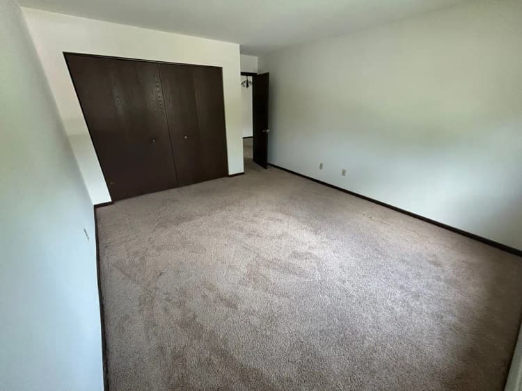 undefined apartments for rent - image - large (26).jpeg