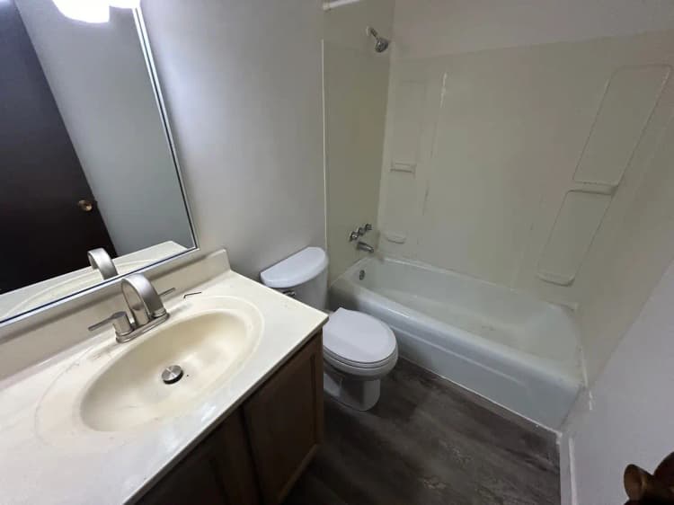 undefined apartments for rent - image - large (28).jpeg