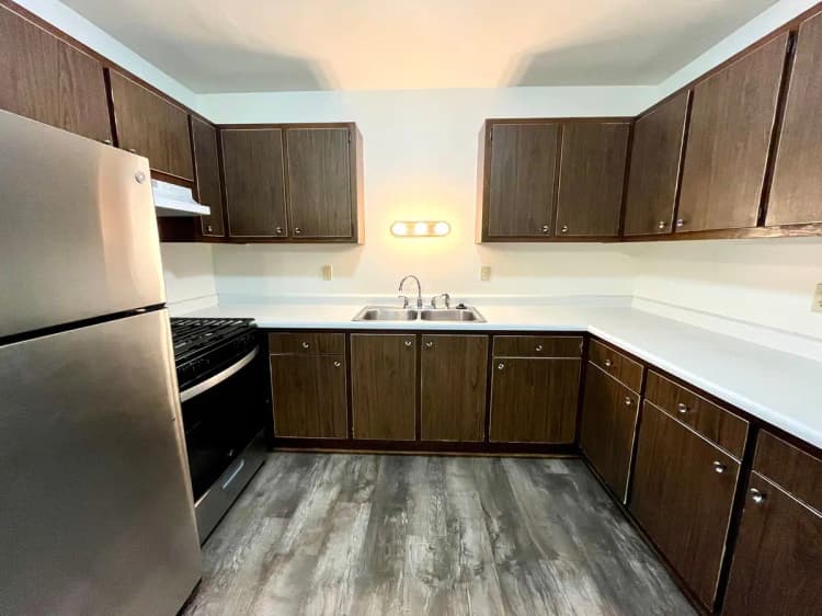 undefined apartments for rent - image - large.jpeg