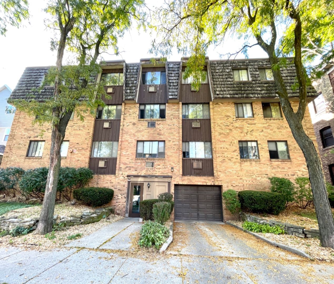 undefined apartments for rent - image - large (1).jpg