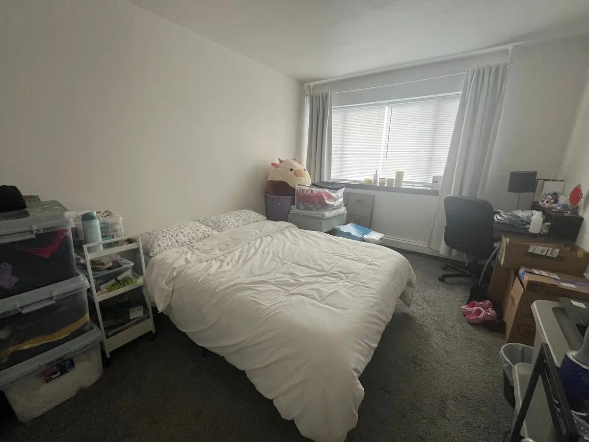 undefined apartments for rent - image - large (4).jpeg - 3