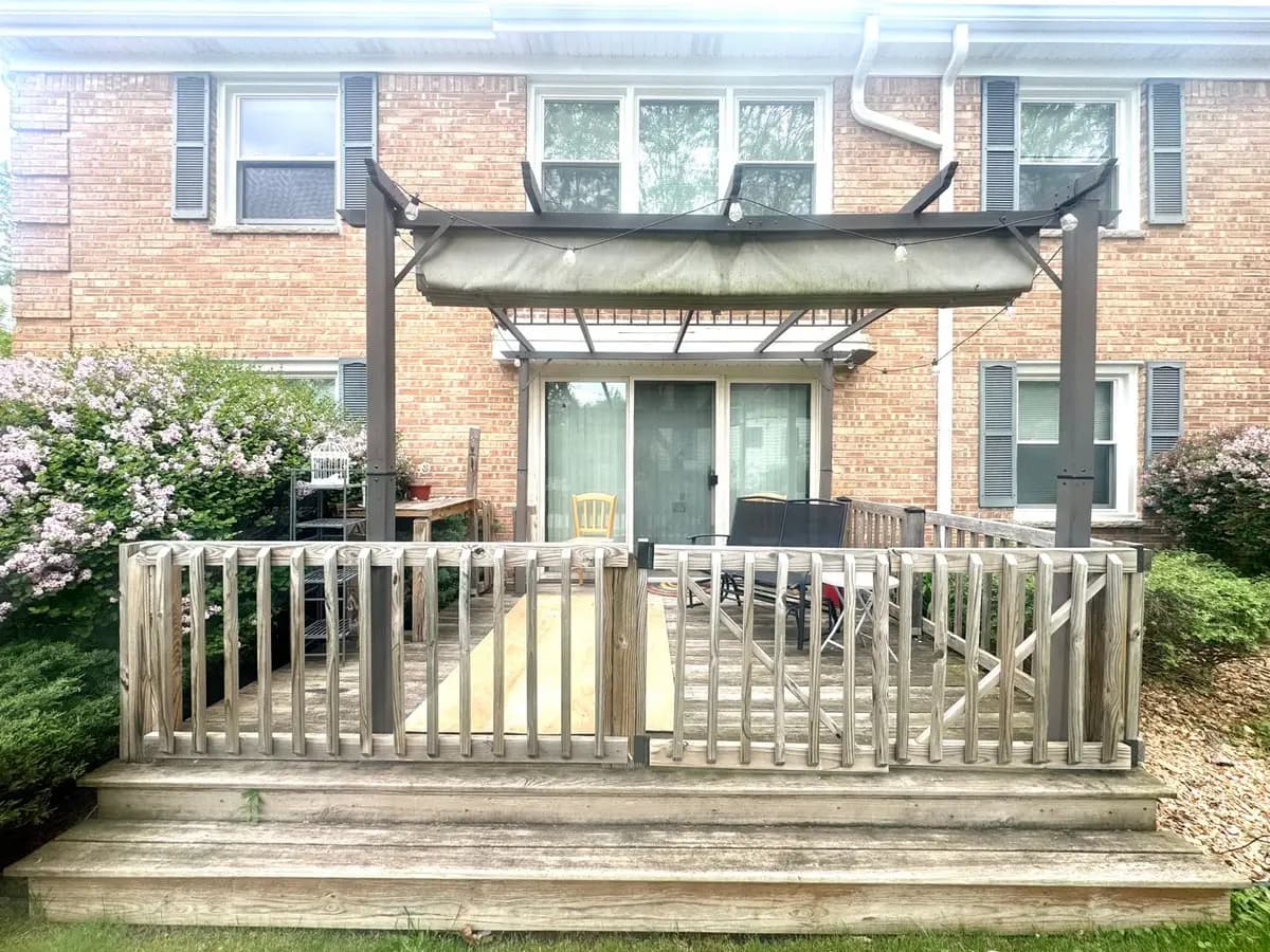 undefined apartments for rent - image - large (1).jpeg - 1