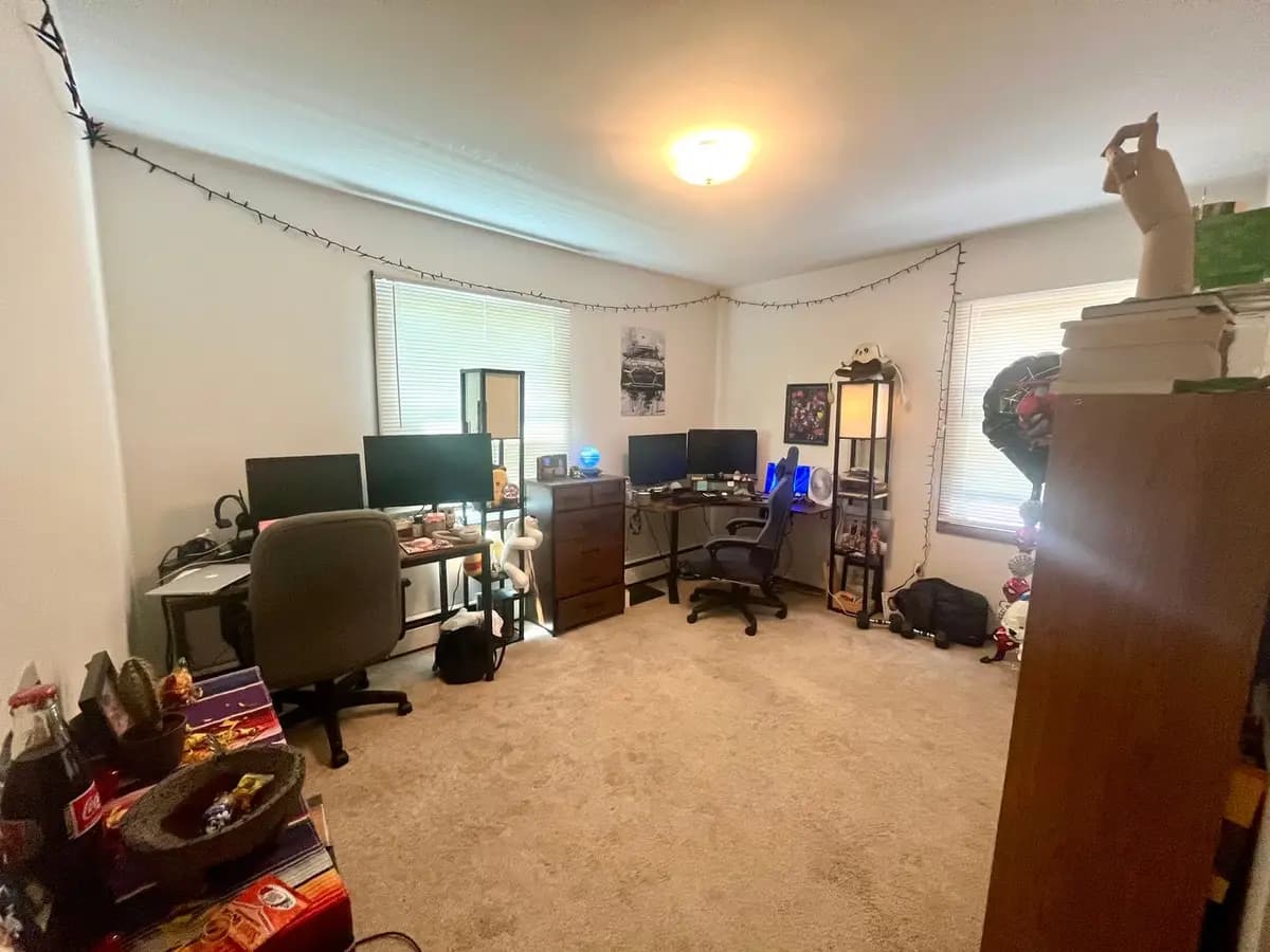 undefined apartments for rent - image - large (5).jpeg - 1