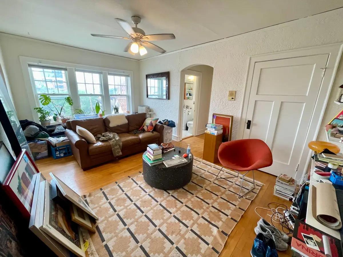 undefined apartments for rent - image - large (10).jpeg