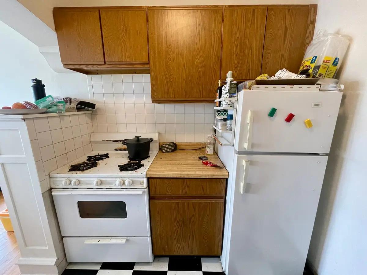 undefined apartments for rent - image - large (16).jpeg - 1