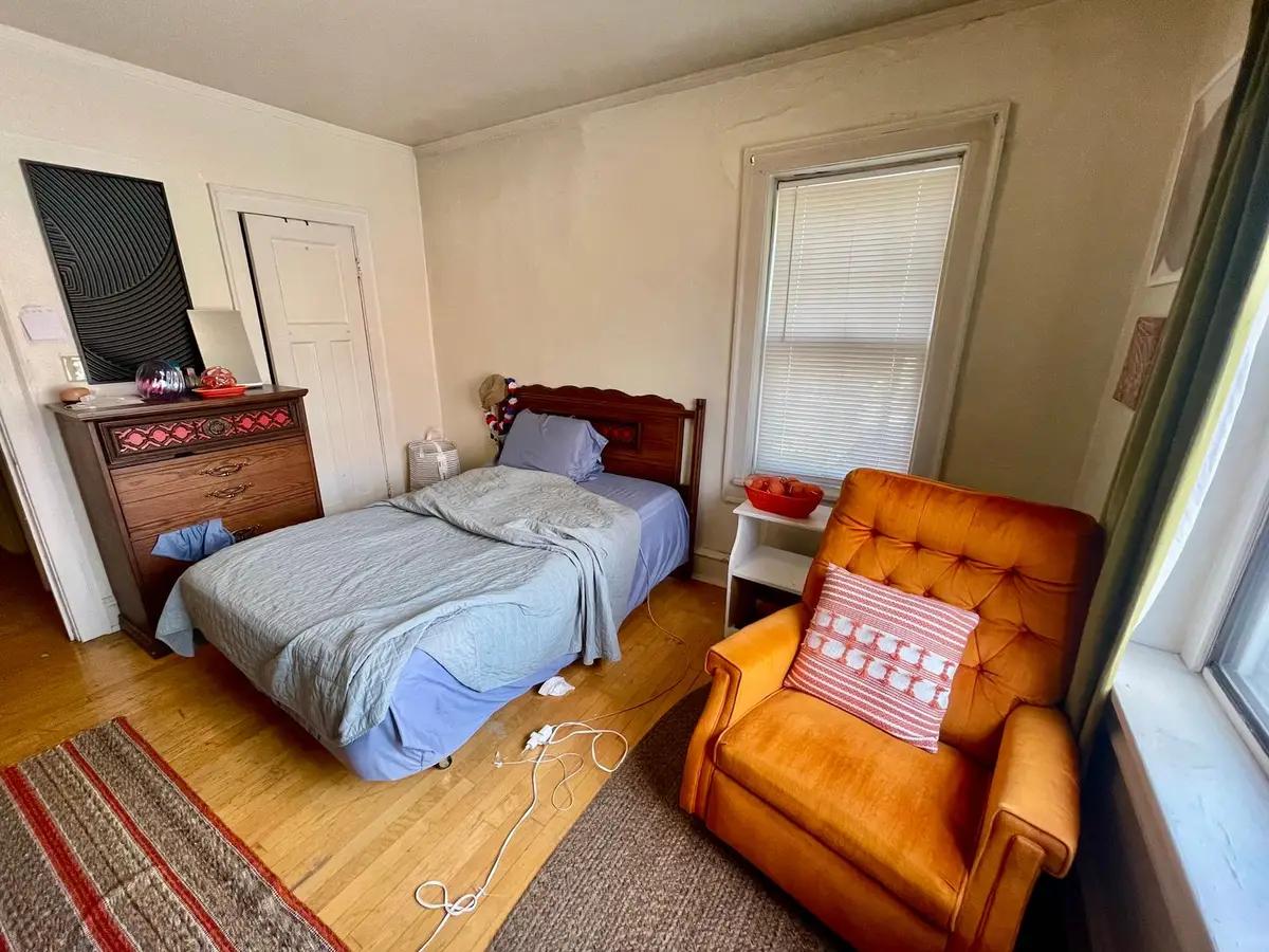 undefined apartments for rent - image - large (41).jpeg - 1