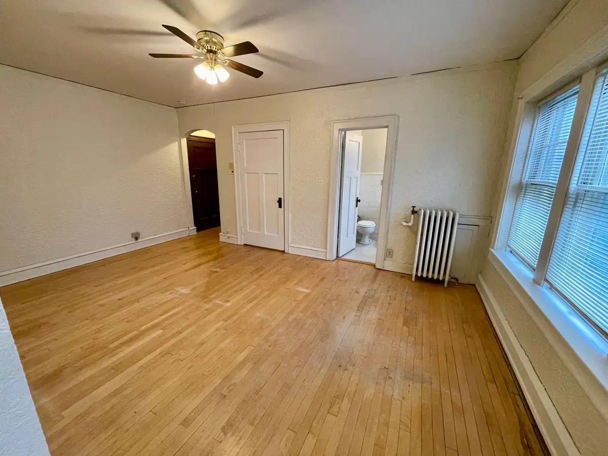 undefined apartments for rent - image - large (7).jpeg - 0