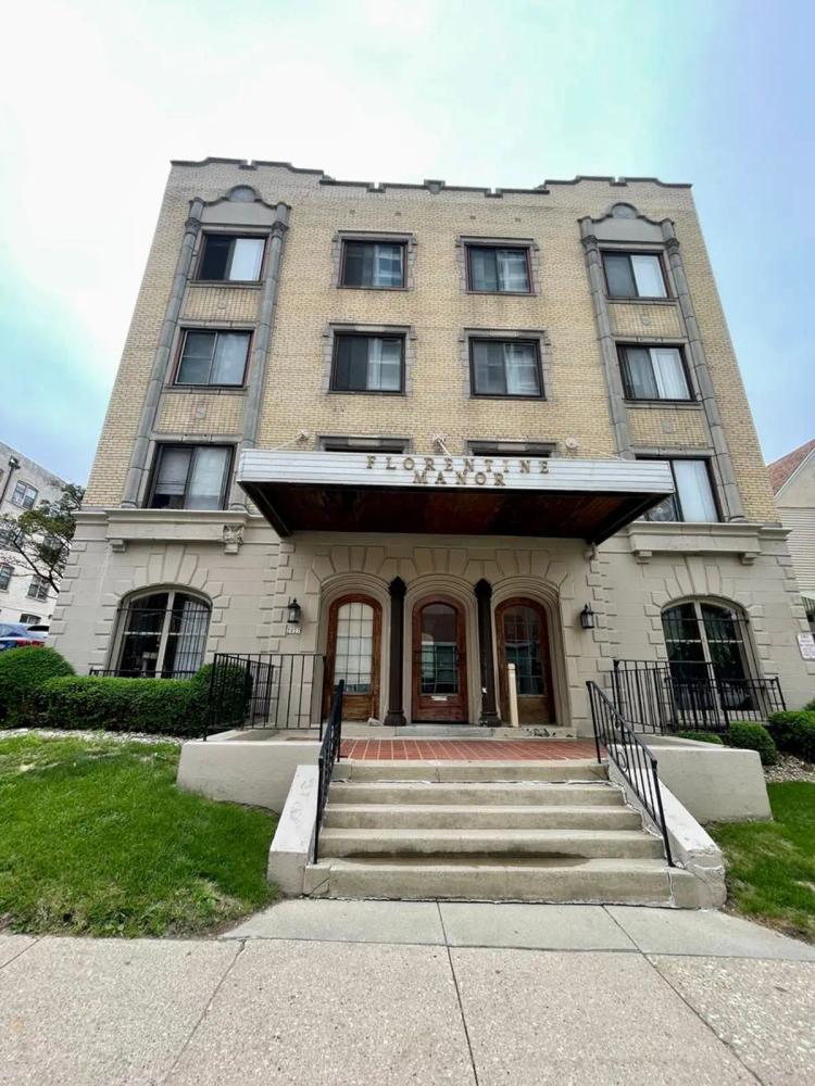 undefined apartments for rent - image - large (8).jpeg