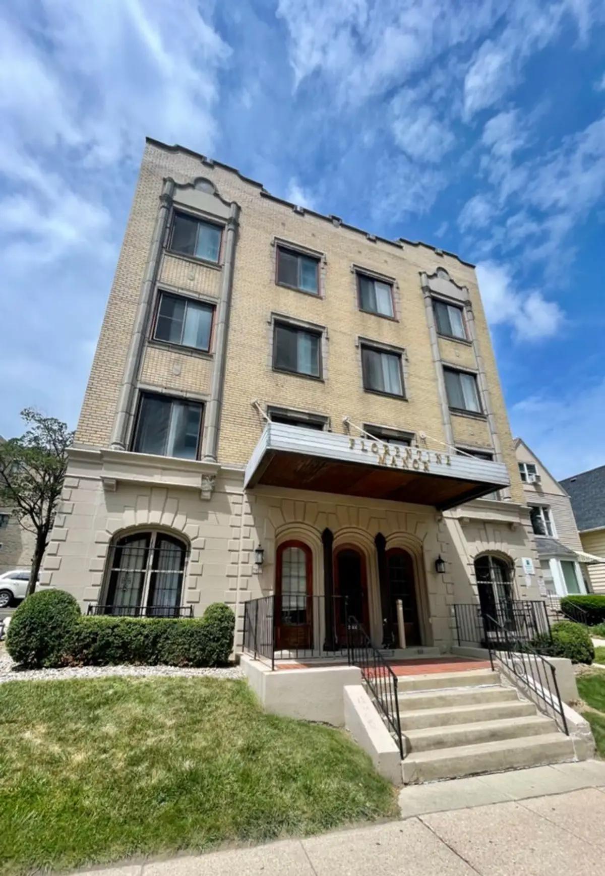 undefined apartments for rent - image - large.jpeg - 0