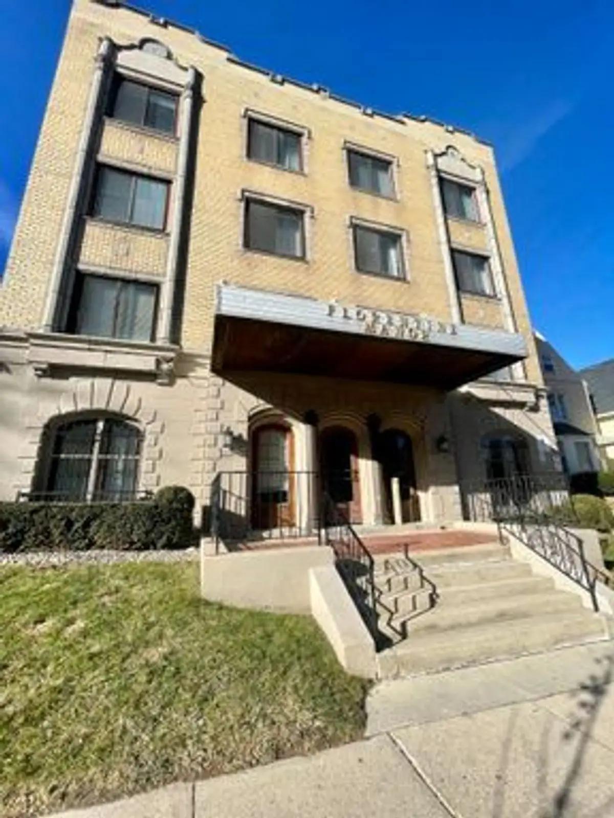 undefined apartments for rent - image - large.jpg - 1