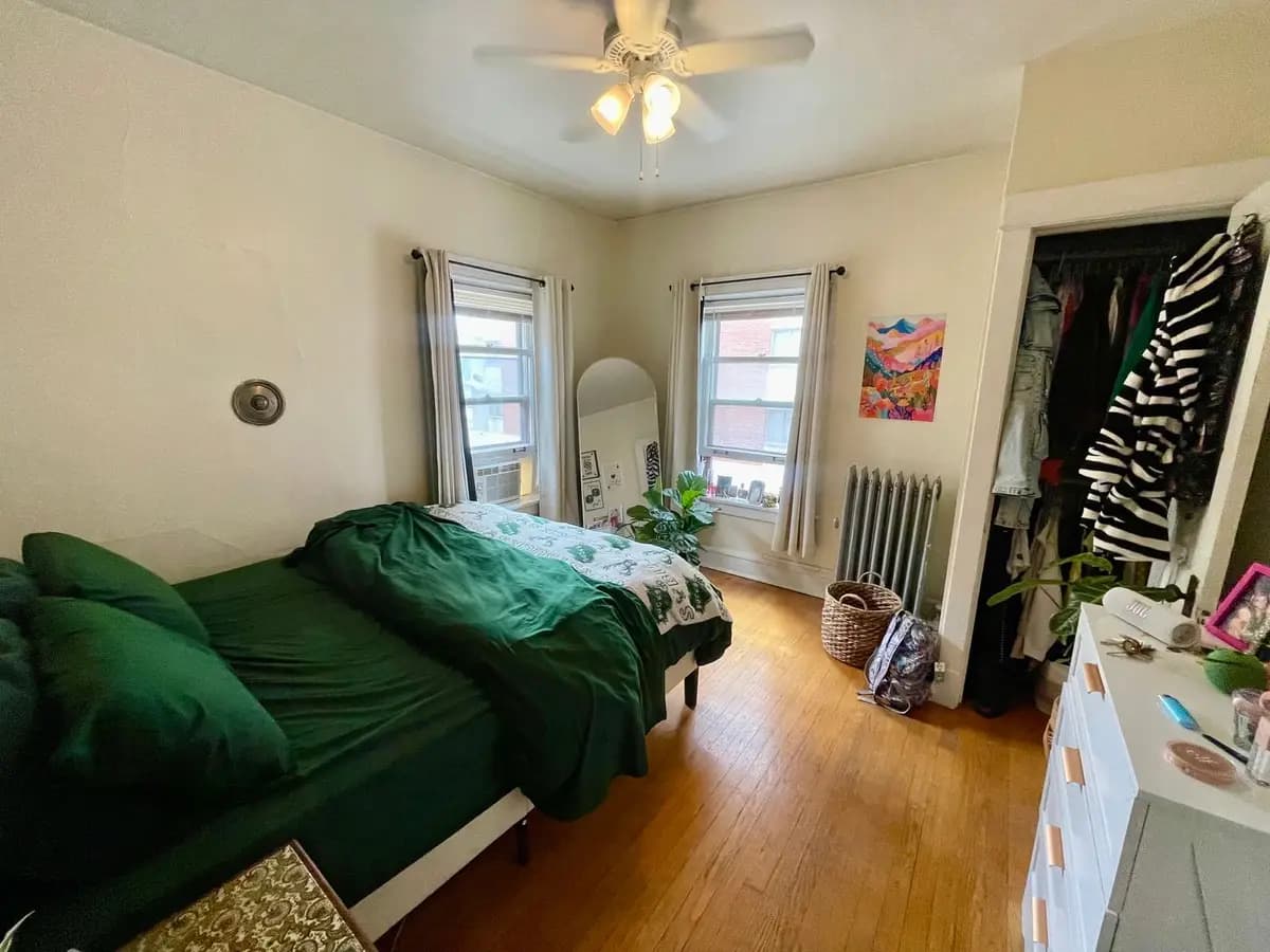 undefined apartments for rent - image - large (14).jpeg - 2