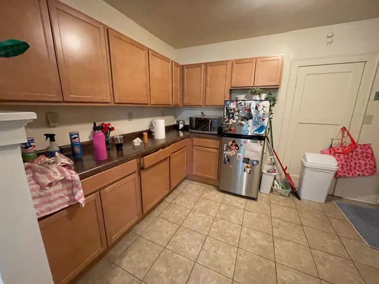 undefined apartments for rent - image - large (5).jpeg