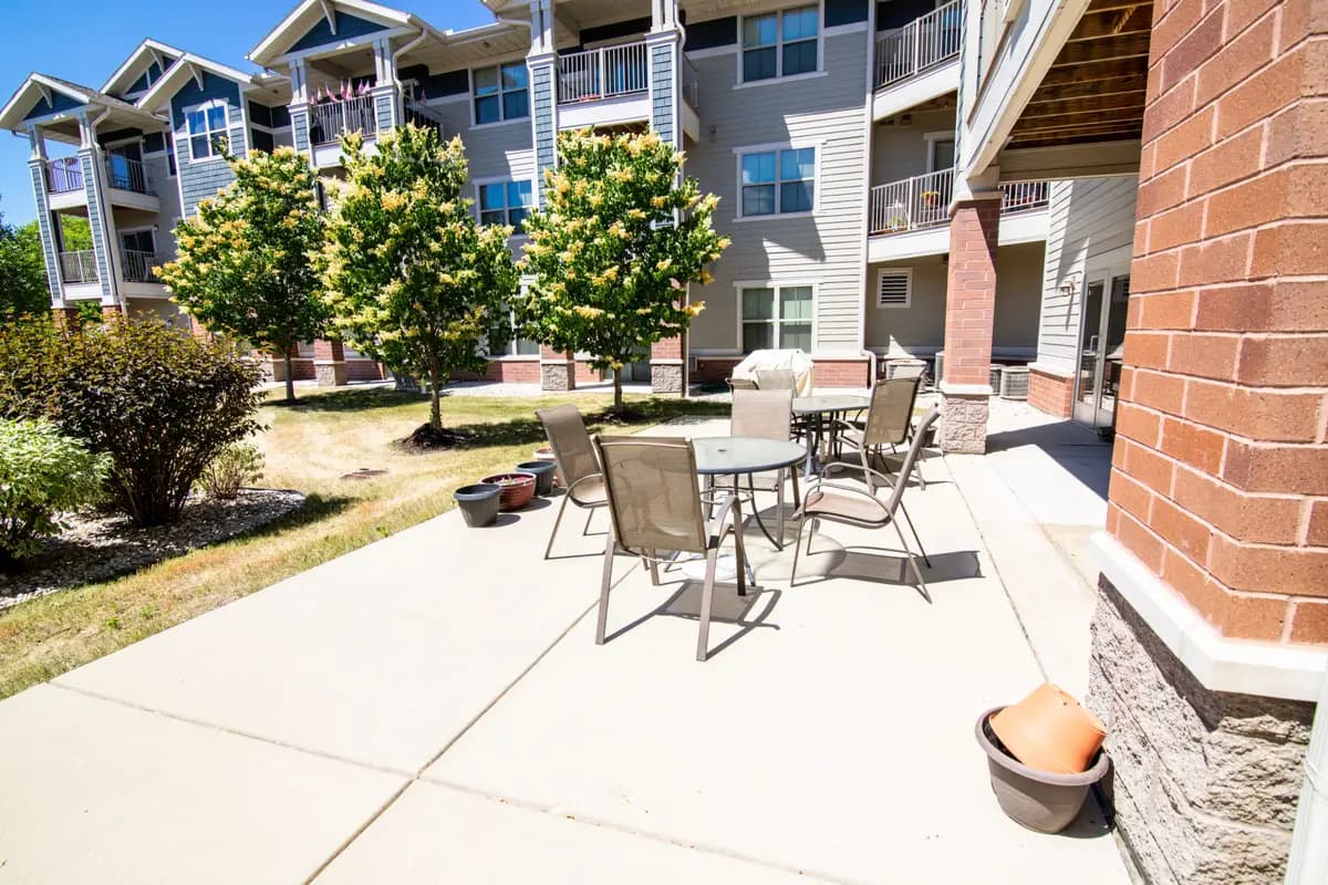 Cedar Glen Senior Apartments - Apartment - 21