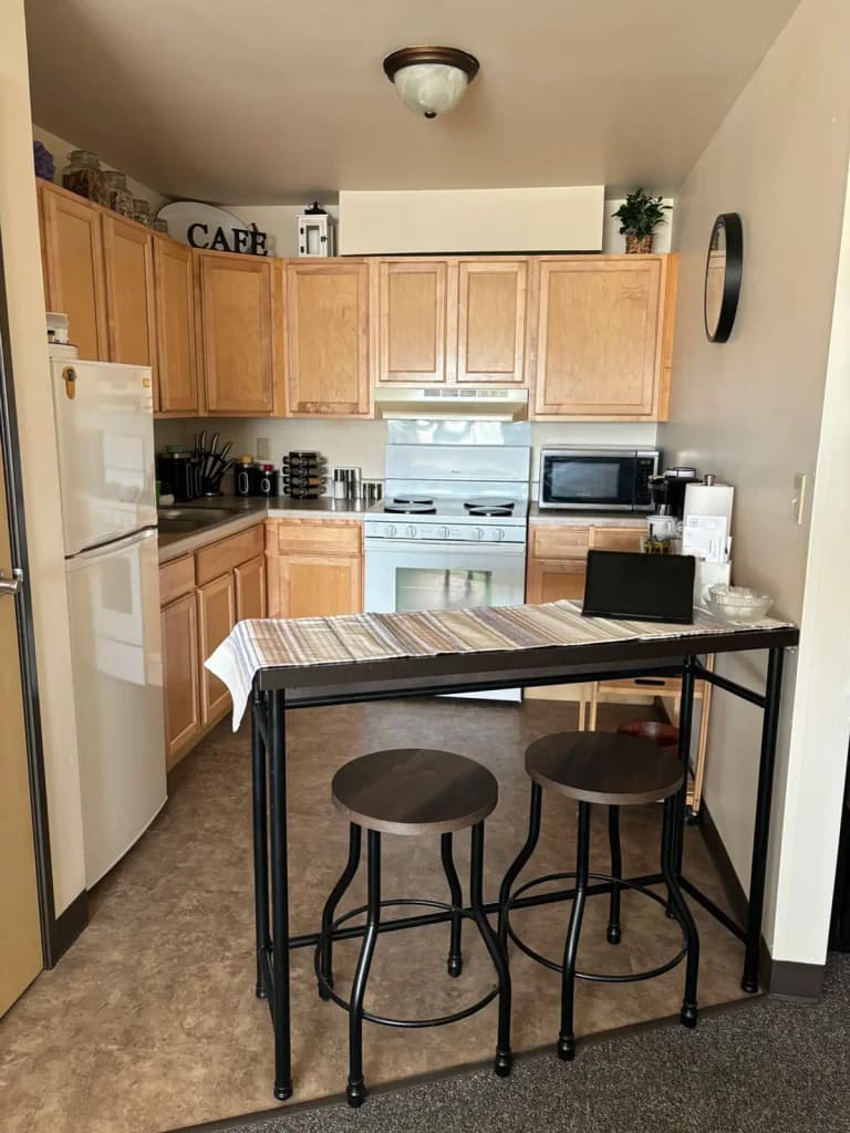 undefined apartments for rent - image - 4b.+Fountains.webp