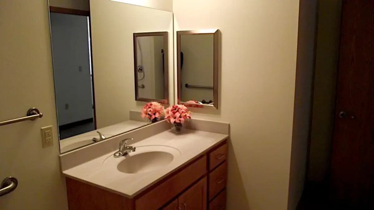 undefined apartments for rent - image - bath_2.jpg - 1