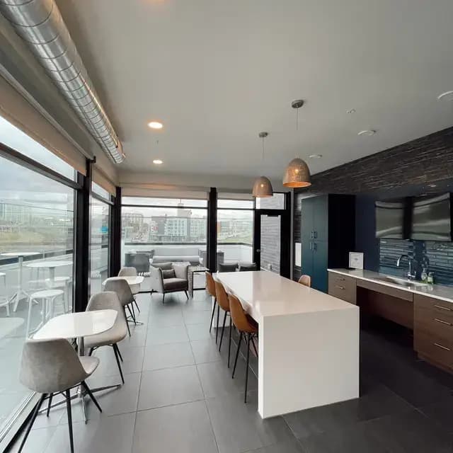 550 Ultra Lofts - Apartment - 22