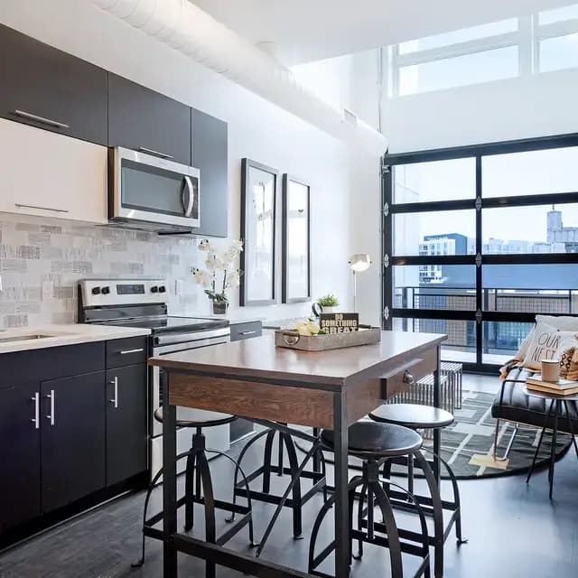 550 Ultra Lofts - Apartment - 34
