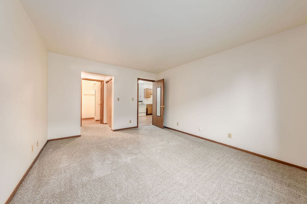 Atrium Apartments - Apartment - 8
