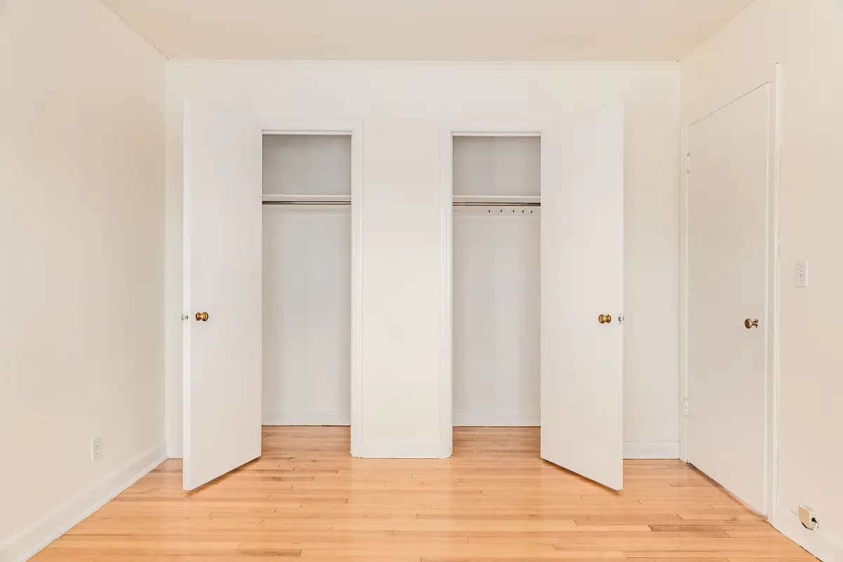 undefined apartments for rent - image - imgi_121_173055614.jpg - 2