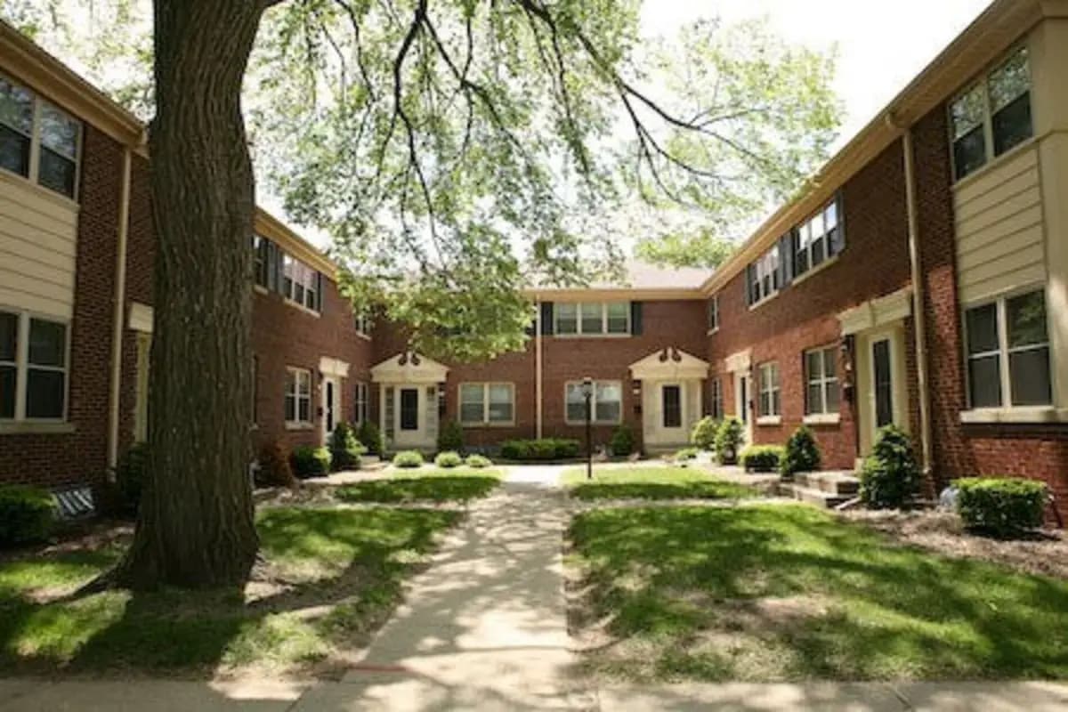undefined apartments for rent - image - imgi_144_145616776.jpg - 1