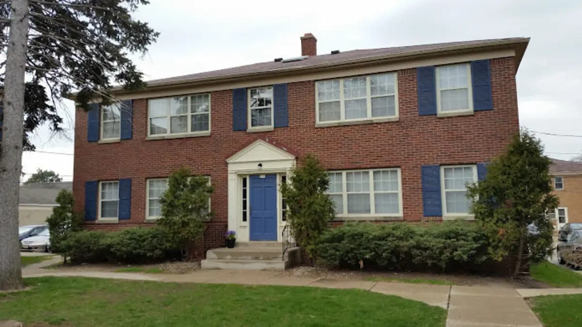undefined apartments for rent - image - imgi_141_145630385.jpg - 1