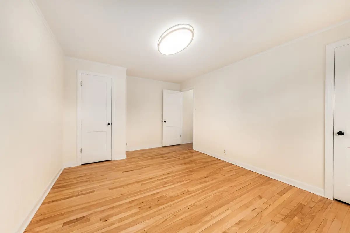 undefined apartments for rent - image - imgi_155_174229389.jpg - 3