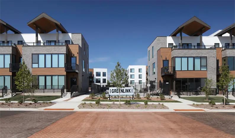 Greenlink Residences - Apartment - 4