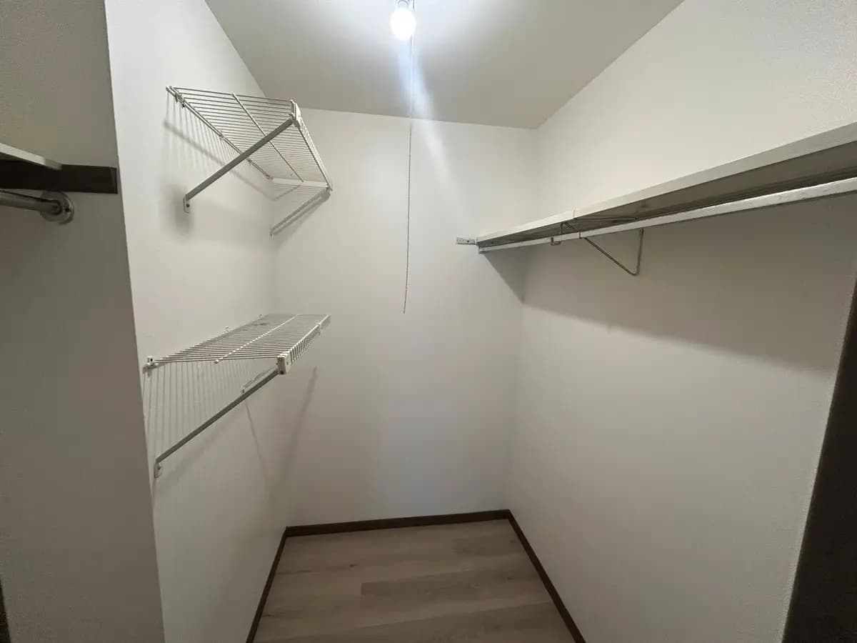 undefined apartments for rent - image - large (14).jpeg - 2