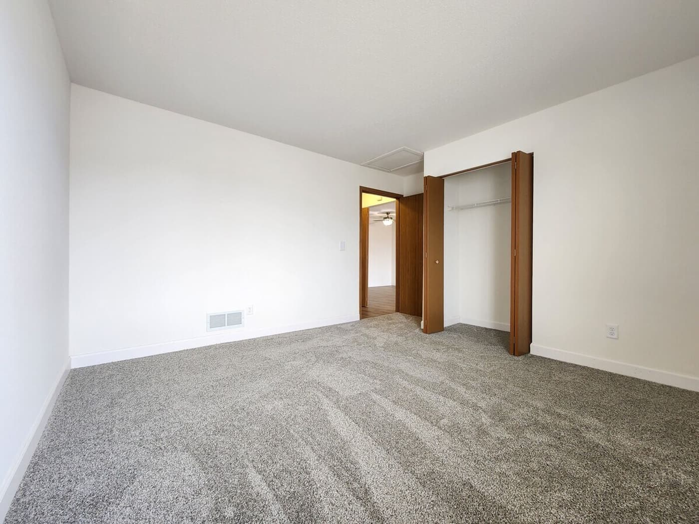 undefined apartments for rent - image - original.jpg_5.jpeg - 3