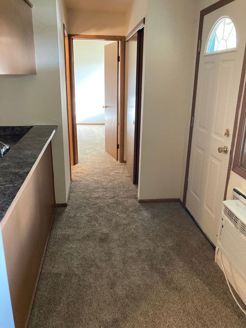 undefined apartments for rent - image - large.jpg_16.jpeg - 0