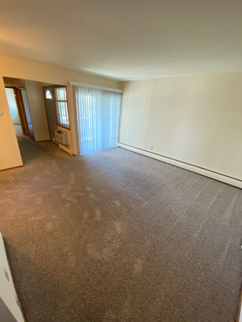 undefined apartments for rent - image - large.jpg_27.jpeg - 3