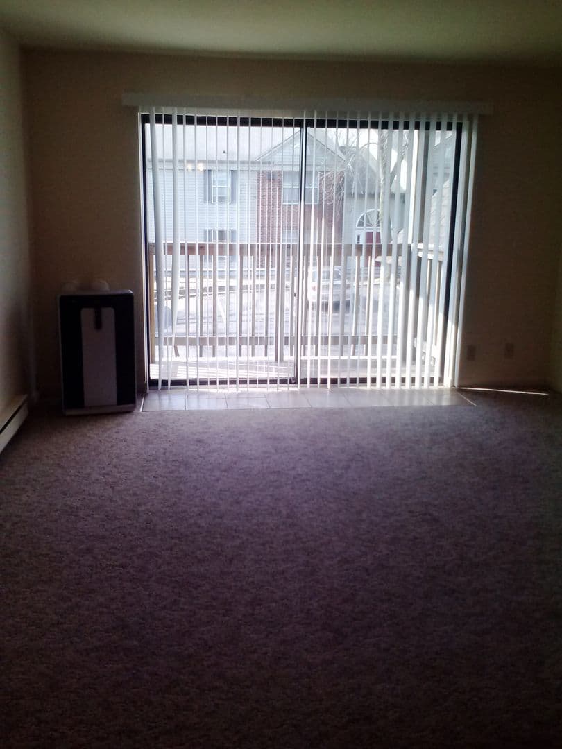 undefined apartments for rent - image - large (18).jpg - 1