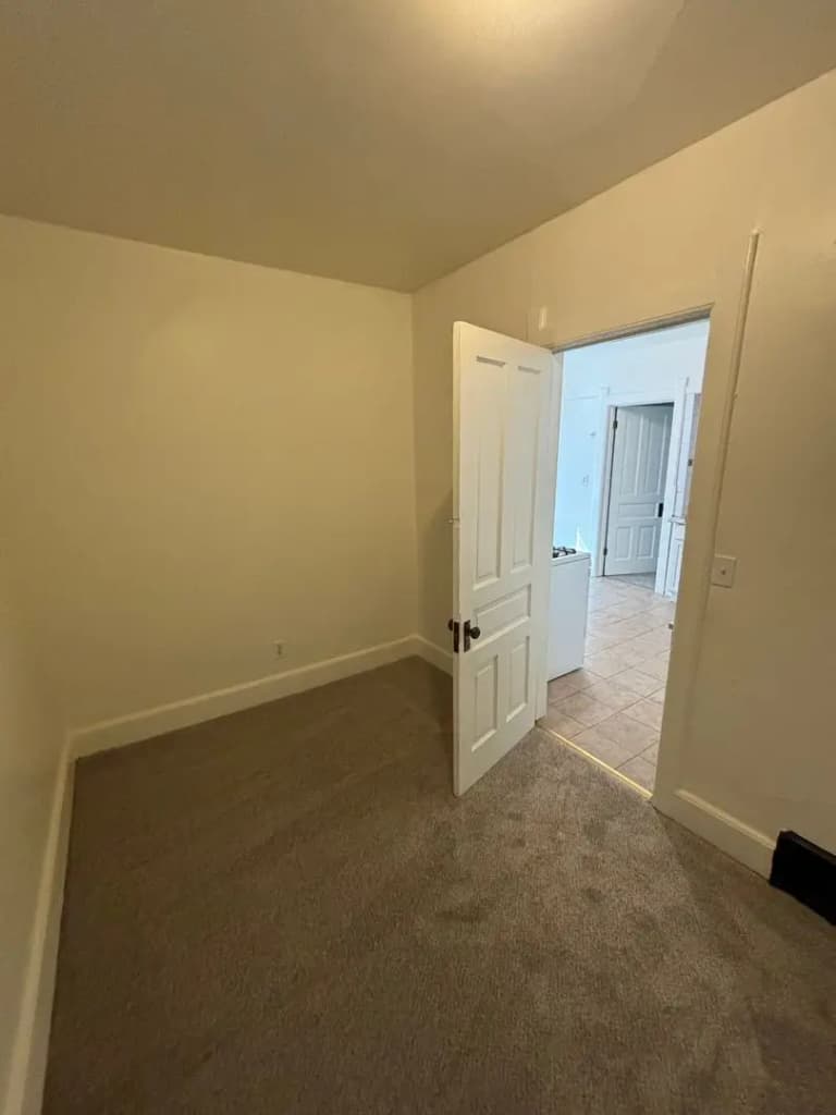undefined apartments for rent - image - large (11).jpeg
