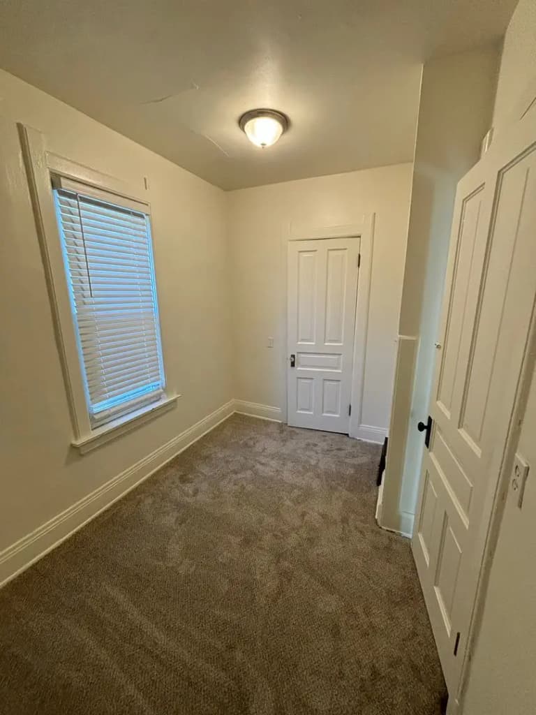 undefined apartments for rent - image - large (14).jpeg