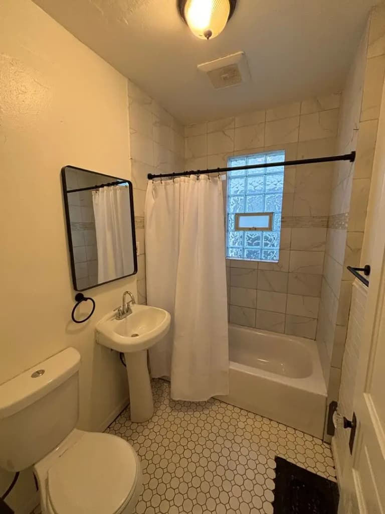 undefined apartments for rent - image - large (15).jpeg