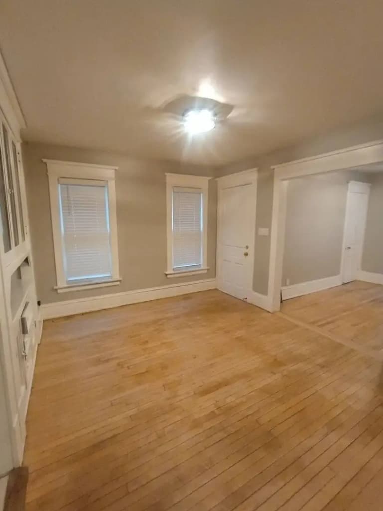 undefined apartments for rent - image - large (4).jpg