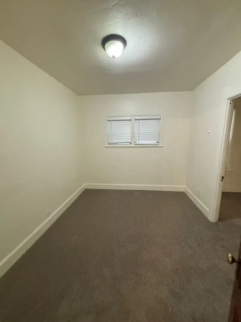 2229 N 40th St - Apartment - 15