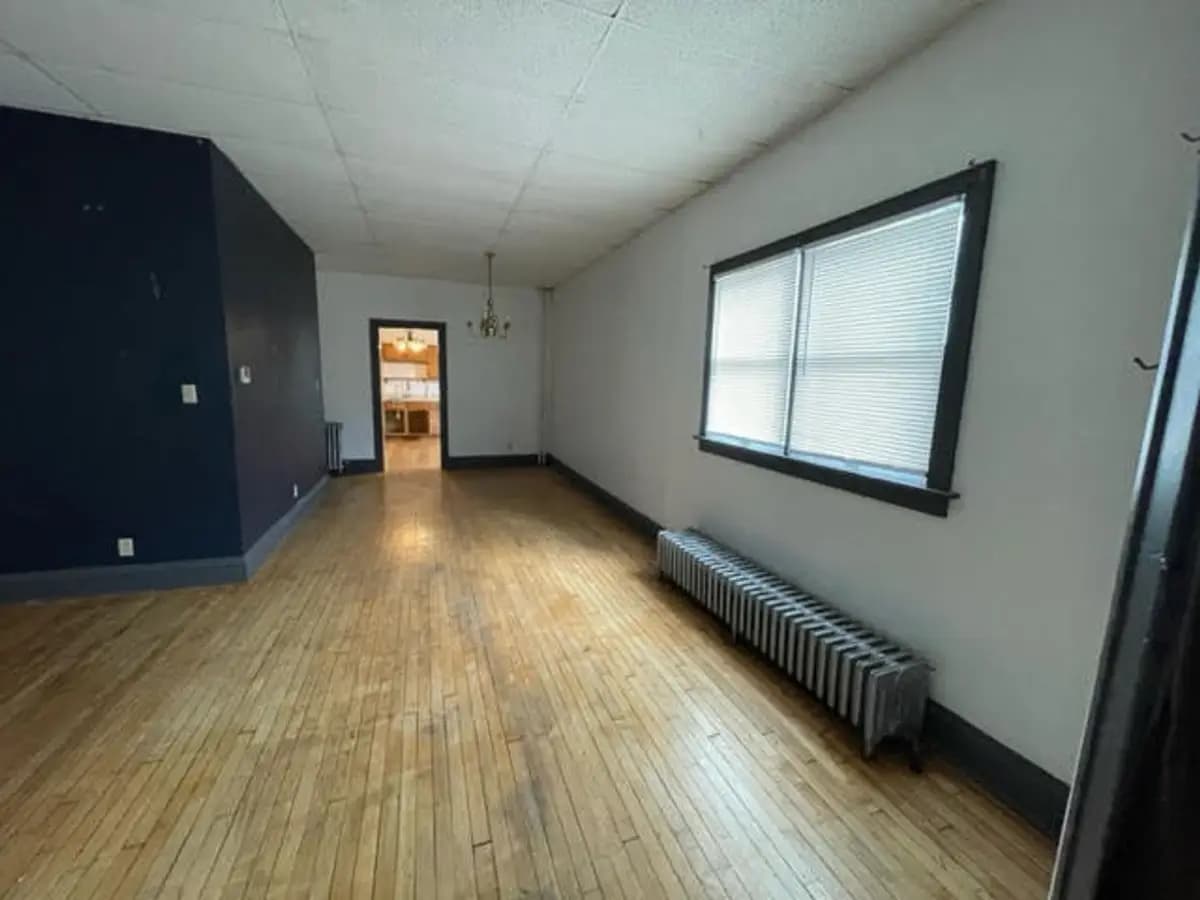 undefined apartments for rent - image - large (3).jpeg - 1