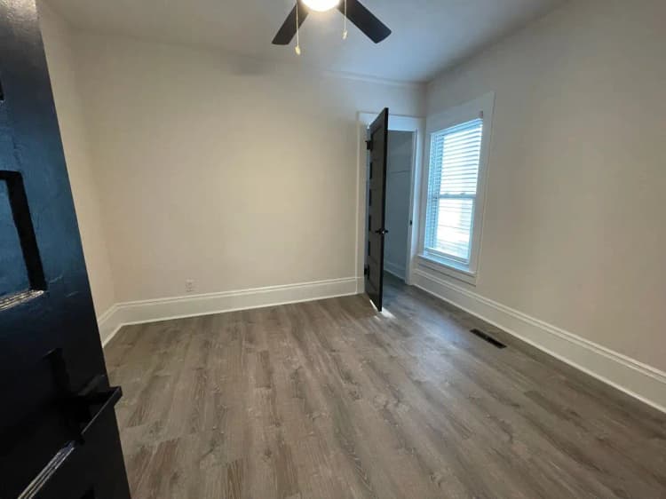 undefined apartments for rent - image - large (2).jpg