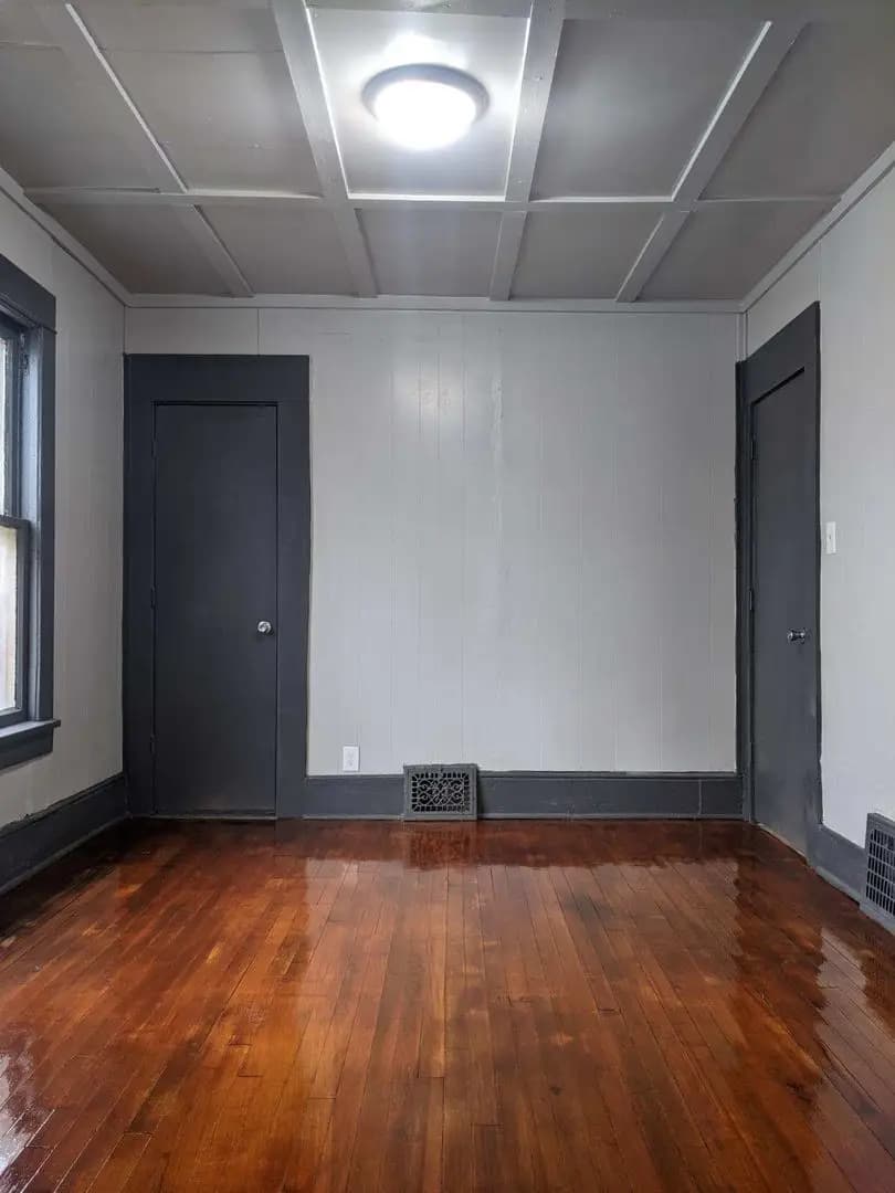 undefined apartments for rent - image - large (4).jpg - 2