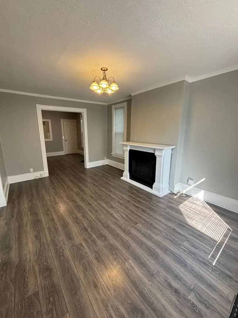 undefined apartments for rent - image - large (2).jpeg - 1