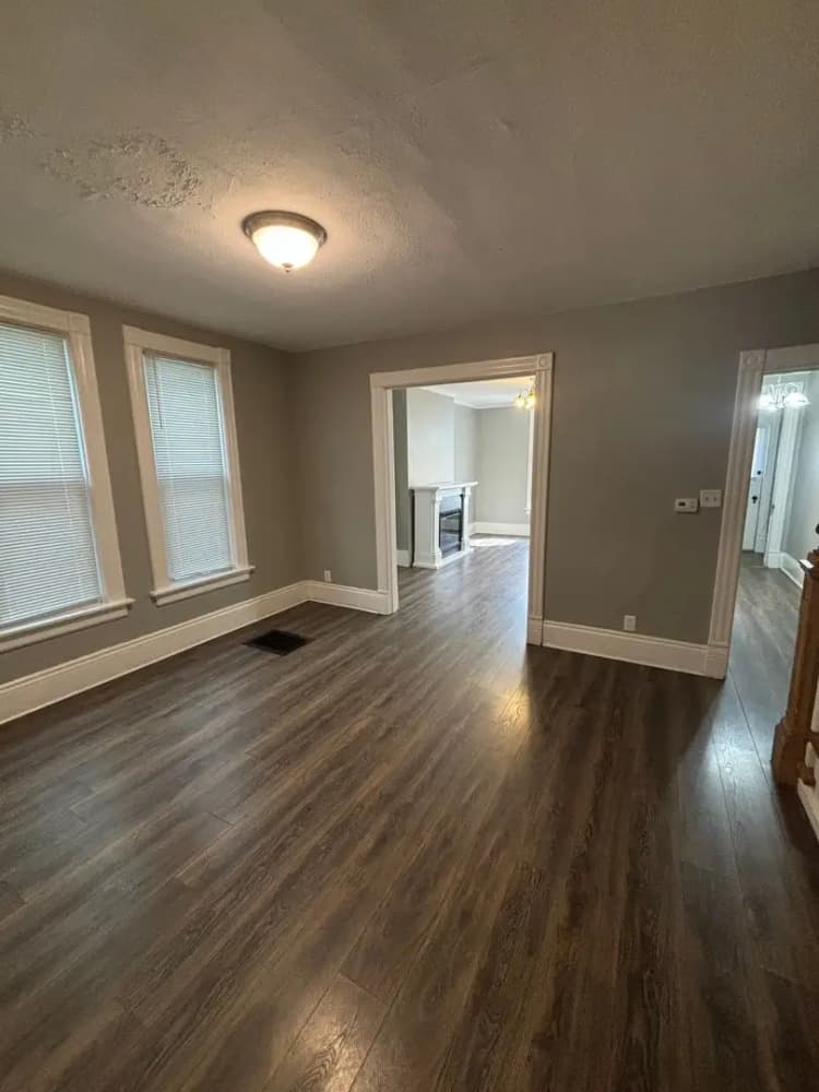 undefined apartments for rent - image - large (5).jpeg