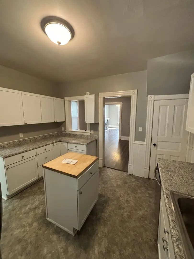 undefined apartments for rent - image - large (7).jpeg